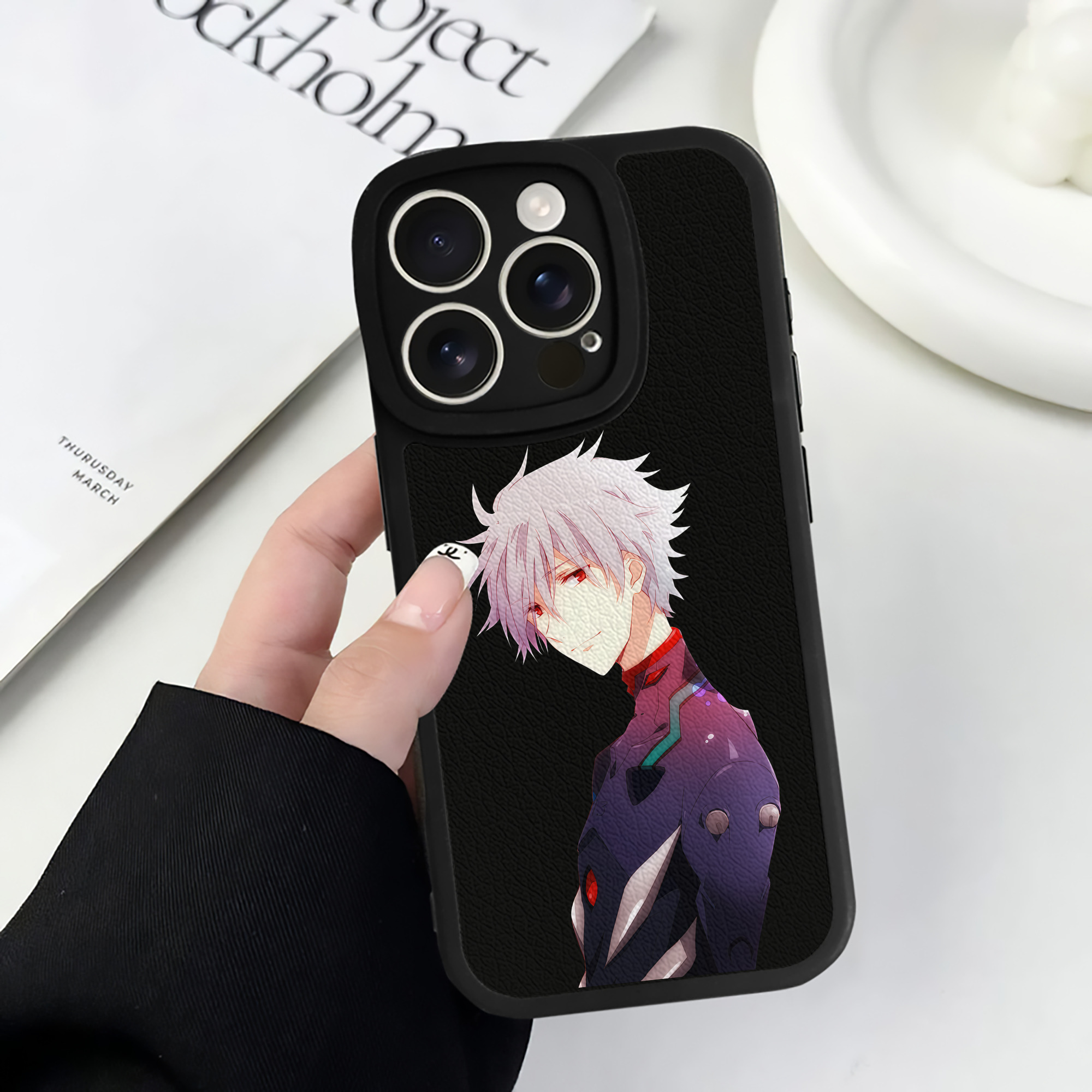 （画像用） EVA 新世紀エヴァンゲリオン 【iPhone 16シリーズ対応】シリコンスマホケース（レザー調） 材質：シリコン